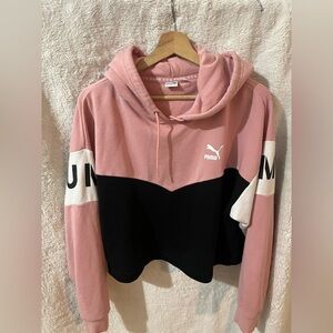 Puma hoodie, color block, cropped. Super cute! Size Large